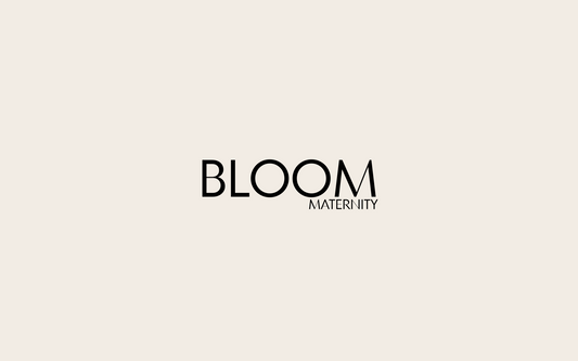 כרטיס מתנה רשמי של Bloom בגוון קרם עם לוגו החברה